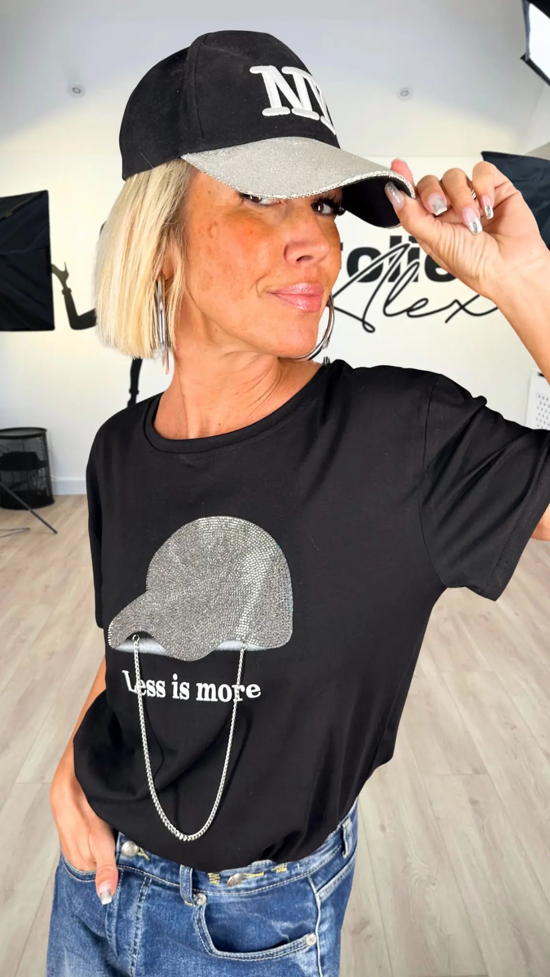 Image of T-shirt KAP Les Folies d'Alex
