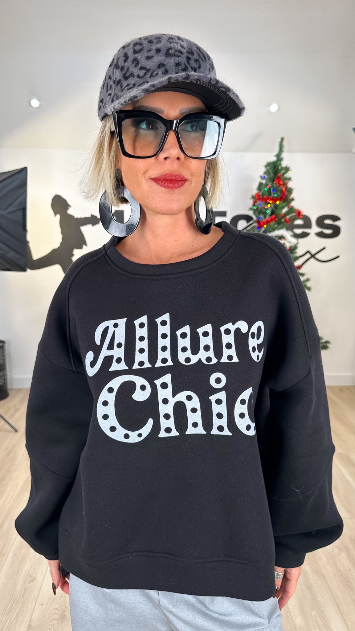 Image of Sudadera ALLURE CHIC