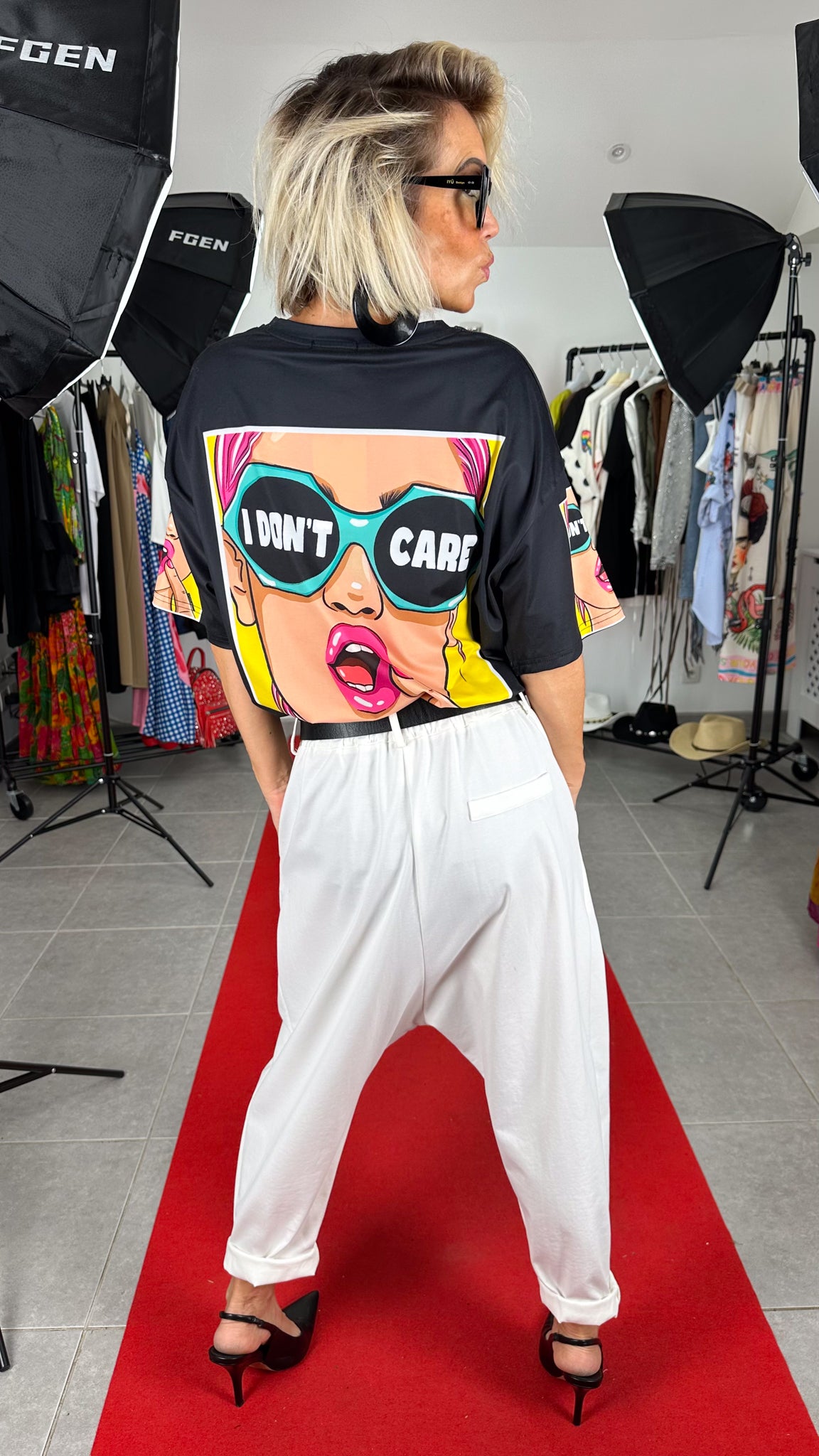 DON'T CARE T-shirt, 2 colors