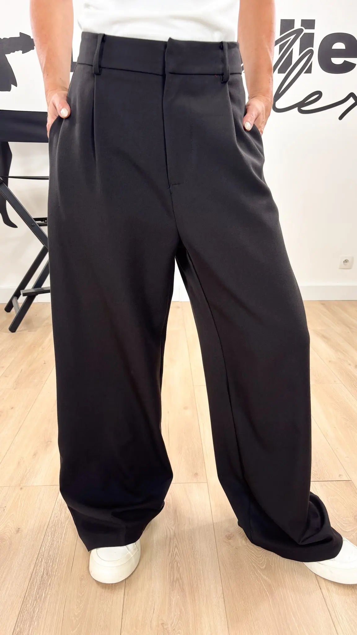 Image of Pantalon FLOW Les Folies d'Alex