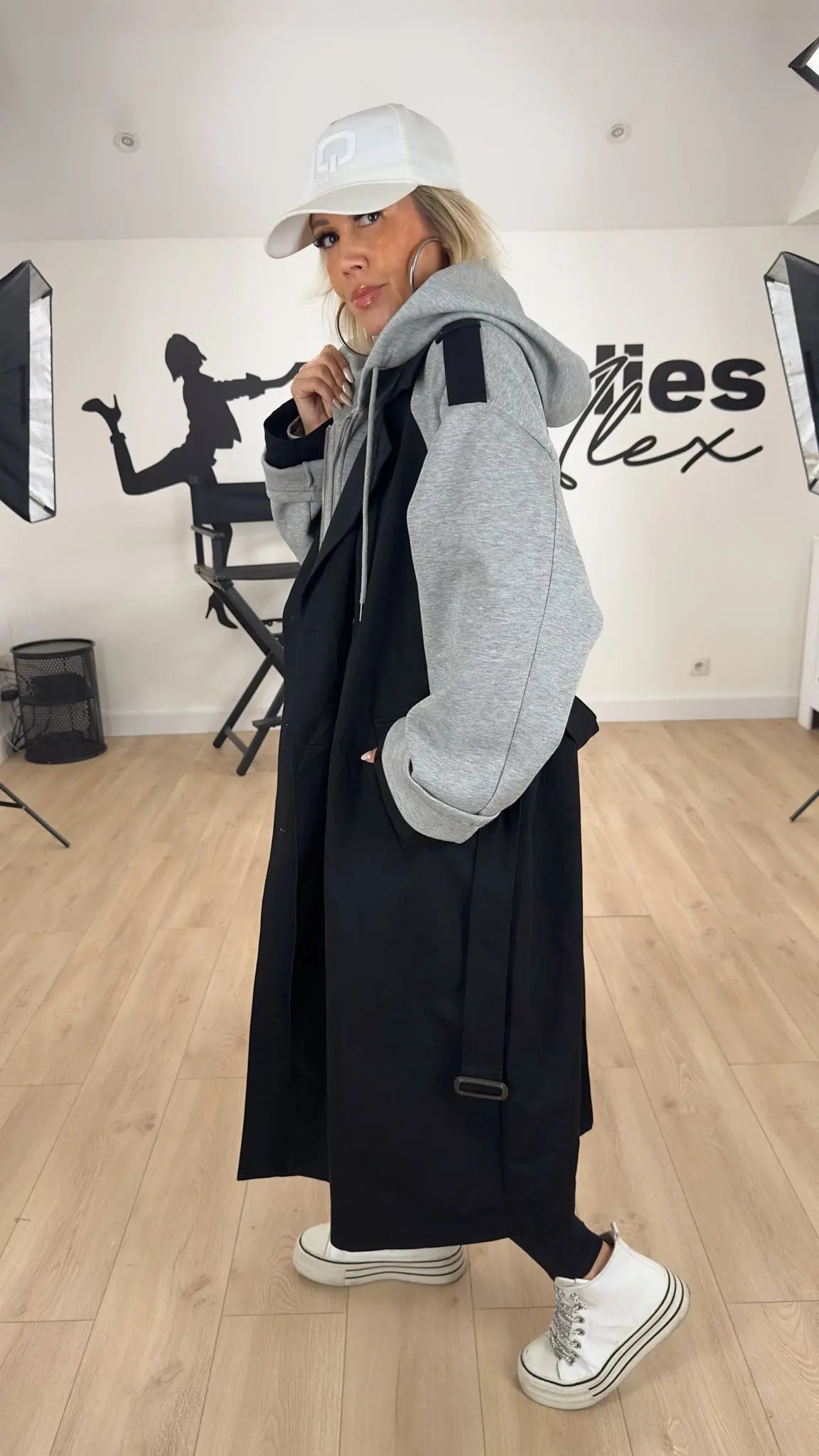 Image of Article LIVE 201 - Trench Capuche Les Folies d'Alex