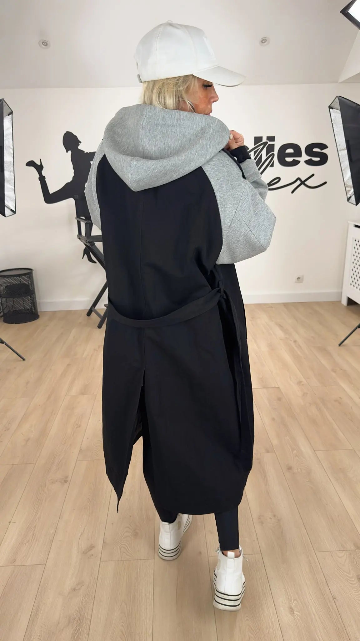 Image of Article LIVE 201 - Trench Capuche Les Folies d'Alex