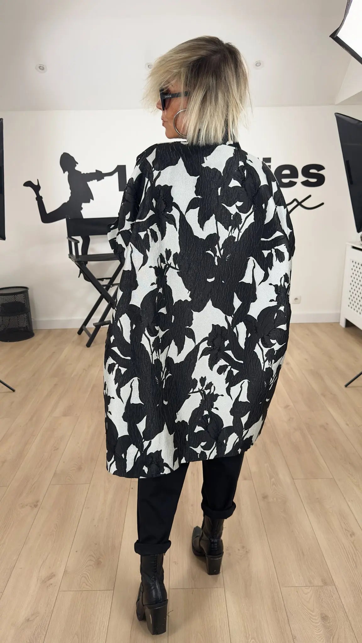 Image of Article LIVE 202 - Veste Flora Noir & Blanc Les Folies d'Alex