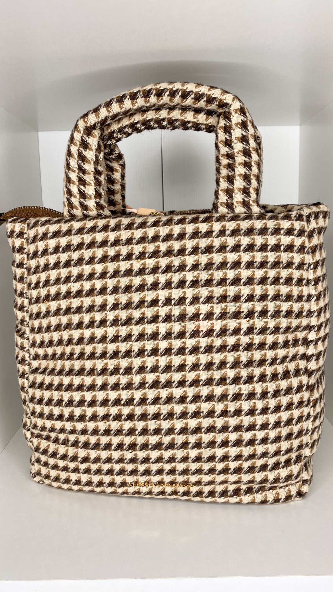 The VINTAGE bag, 2 colors to choose from