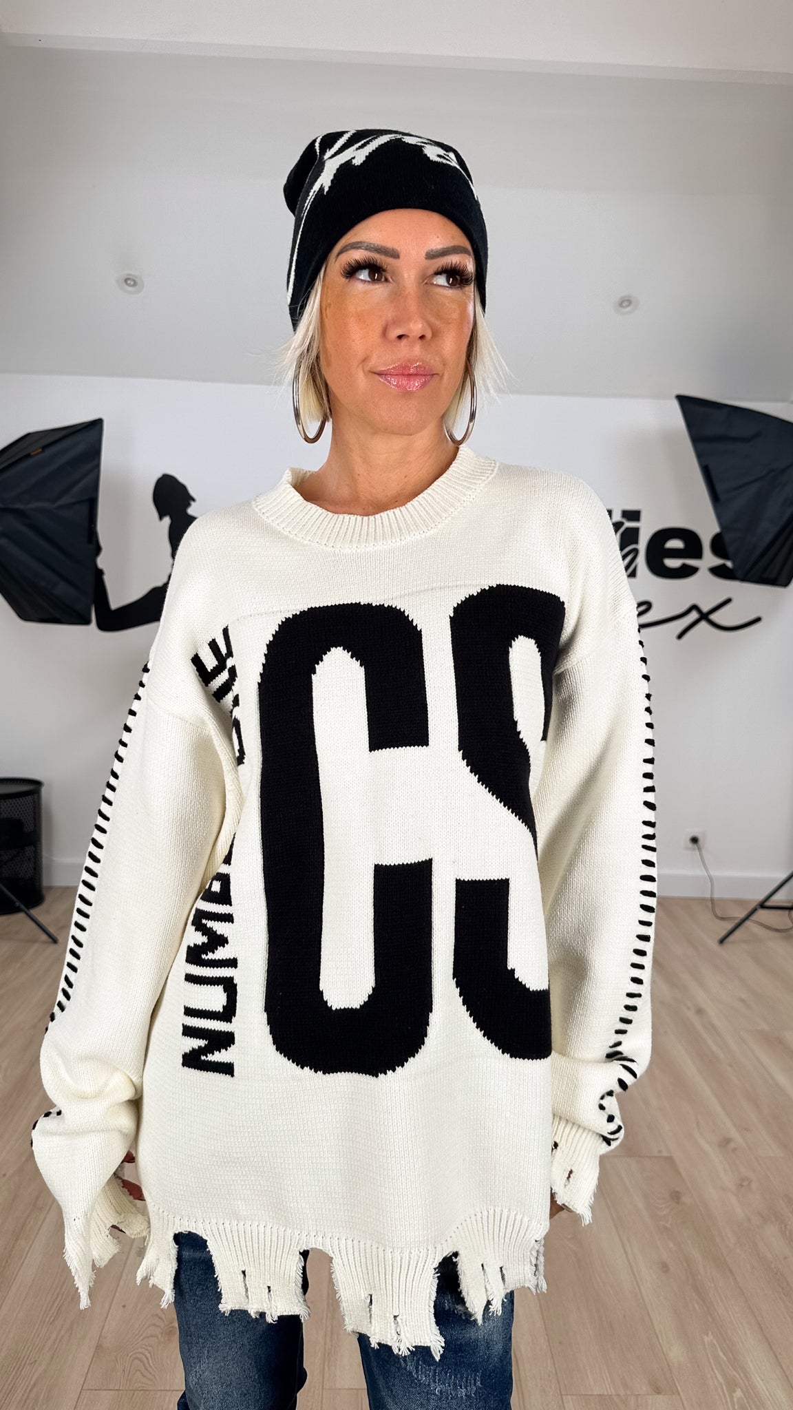 Suéter NÚMERO UNO - 3 colores