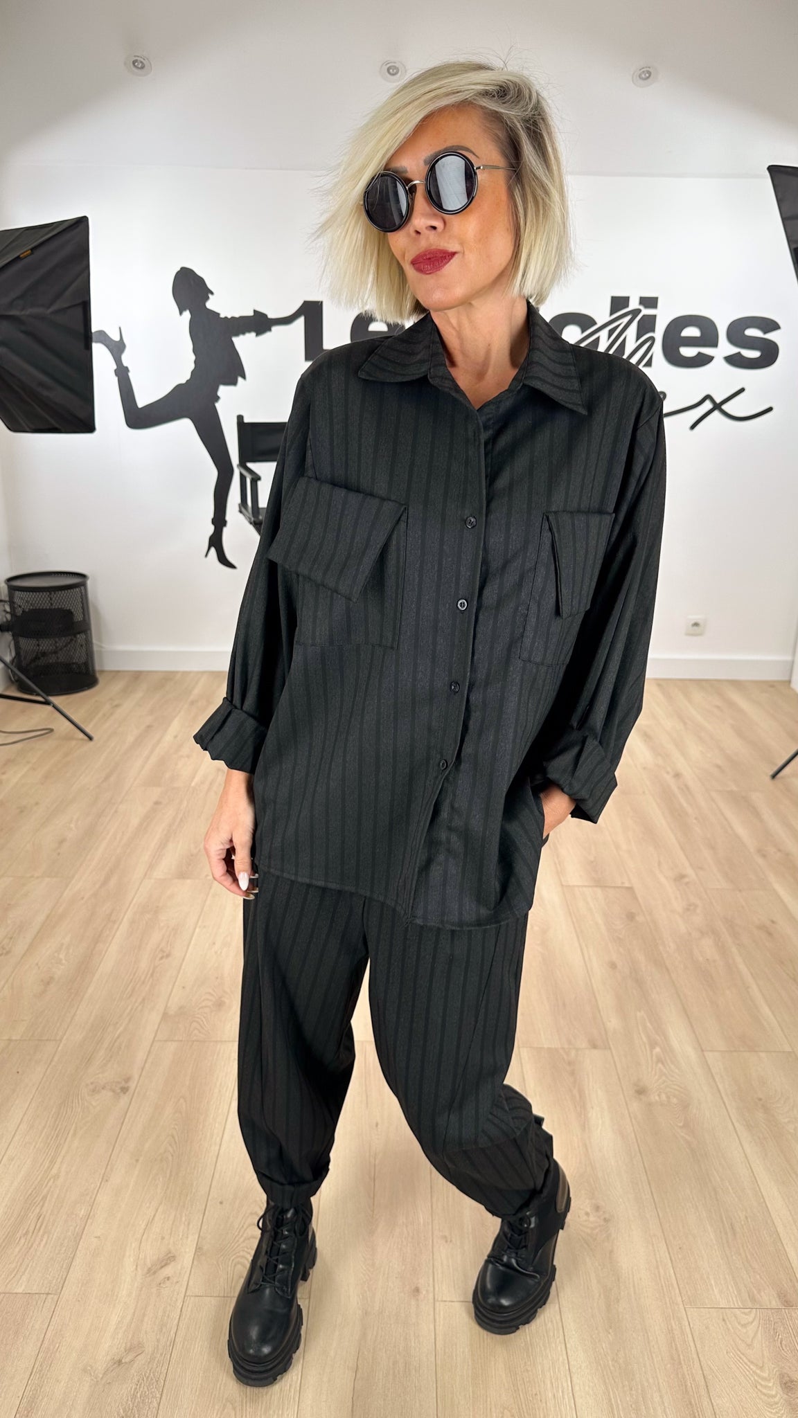 ensemble_marque_italienne_sun_femme_japonaise_japonisant_oversize_rayures_chic_fashion_mode_tendance_original_élégant