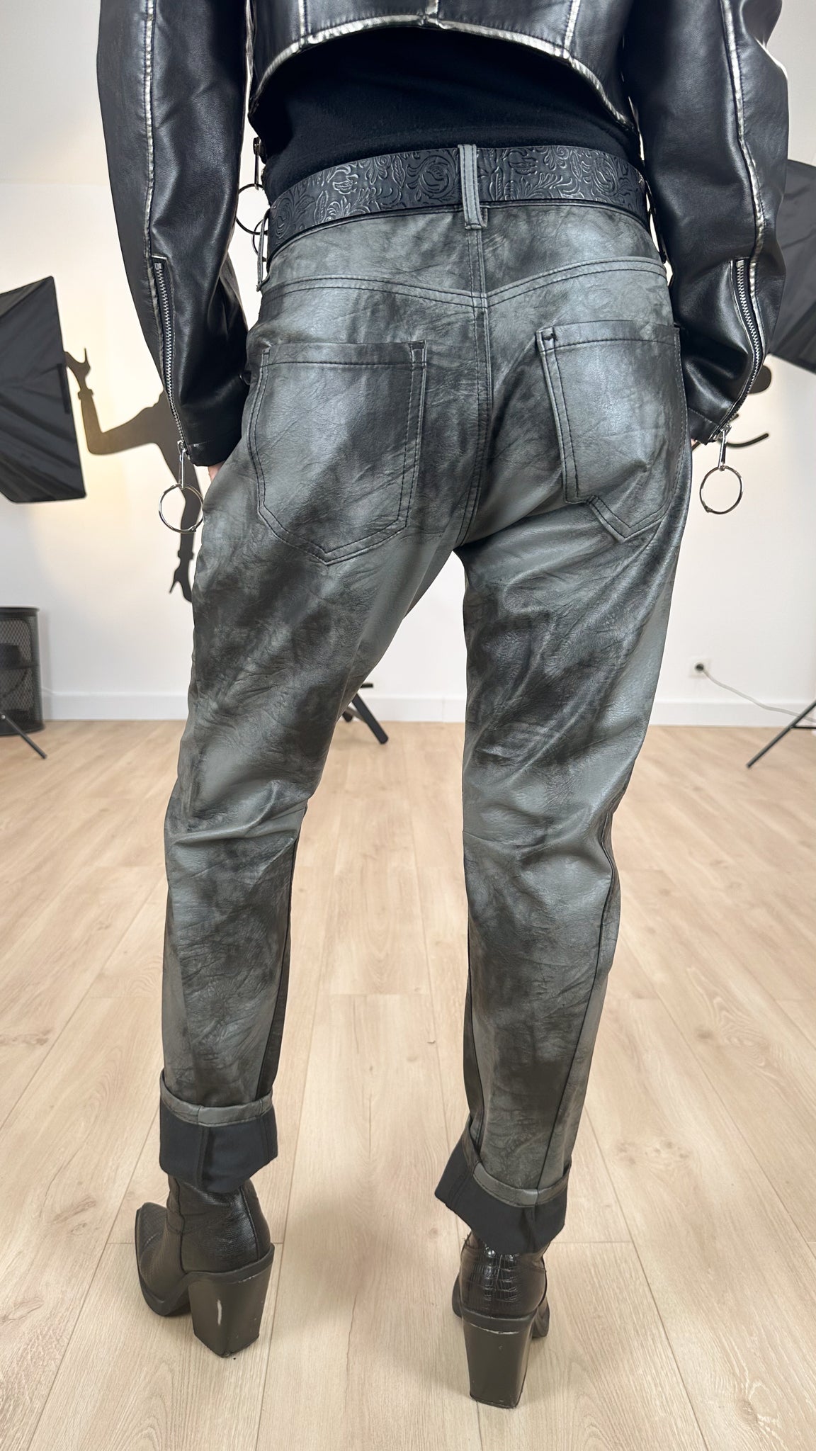 Image of Pantalon LE SPOT