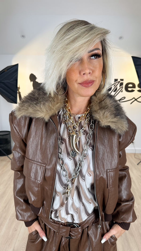 blouson_femme_rétro_lumina_marque_italienne_qualité_simili_marron_épaulettes