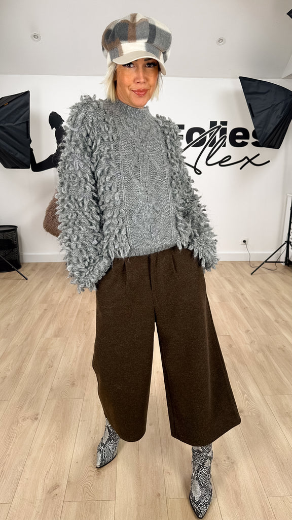 pull_femme_lainage_laine_bouclette_moderne_confortable_hiver_chaud_boucle